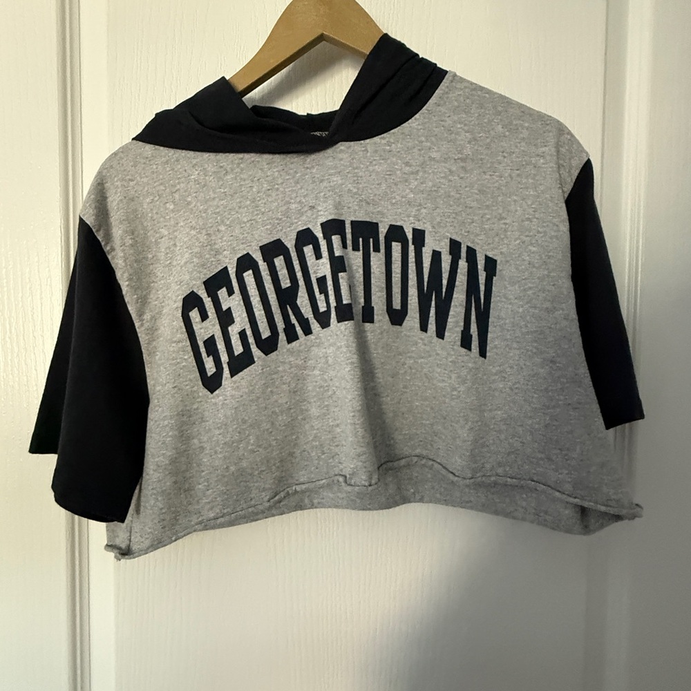 Georgetown Cropped Hoodie